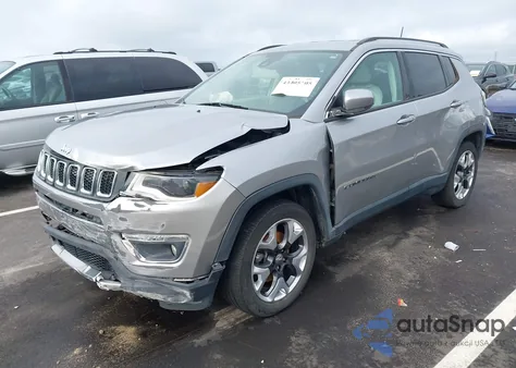 2018 Jeep Compass Limited Fwd из США, поврежденный, VIN 3C4NJCCB7JT358766